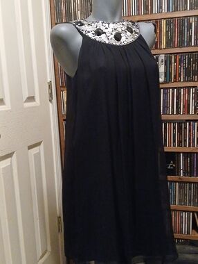 Maggy London 100%silk Dress, Sz.6